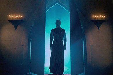 Hellraiser-III-Hell-on-Earth-hellraiser-1986421-390-260