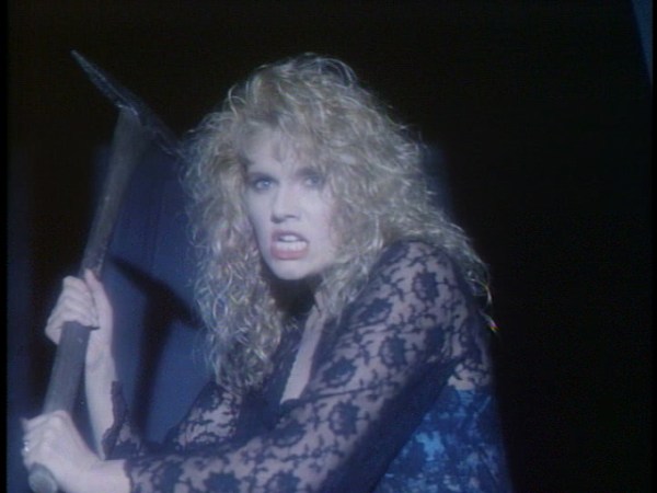 haunting_of_morella_2