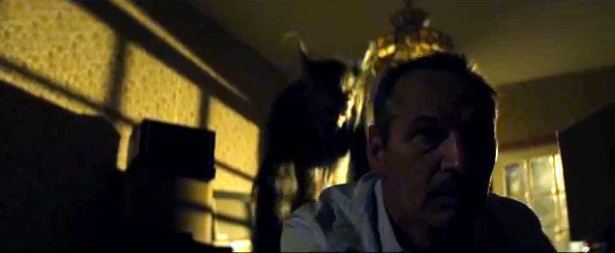 late-phases-werewolf-creature